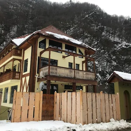 招待所 Pensiunea Tihna Rîu de Mori